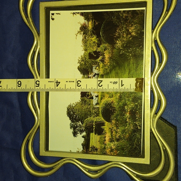 Umbra Brand Brushed Nickel Picture Frame NWOT - Picture 11 of 11